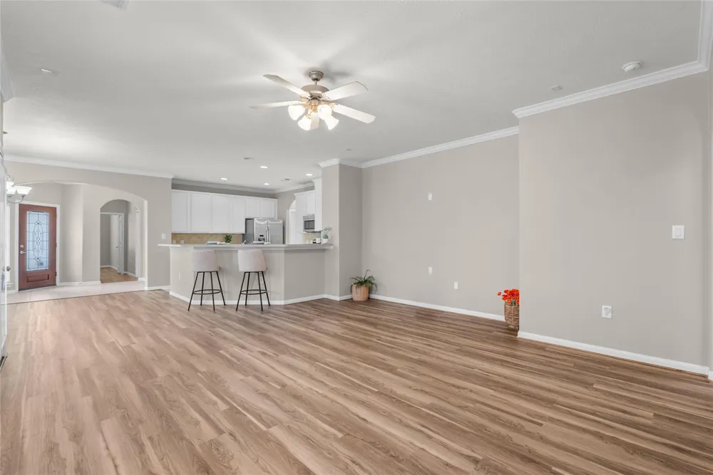 1225 Riviera Circle Pearland, TX 77581