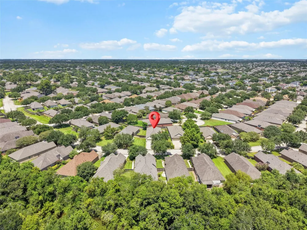 1225 Riviera Circle Pearland, TX 77581