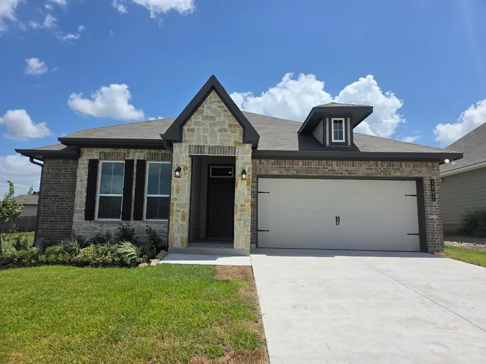 1497 Lake Ridge Drive Brenham, TX 77833