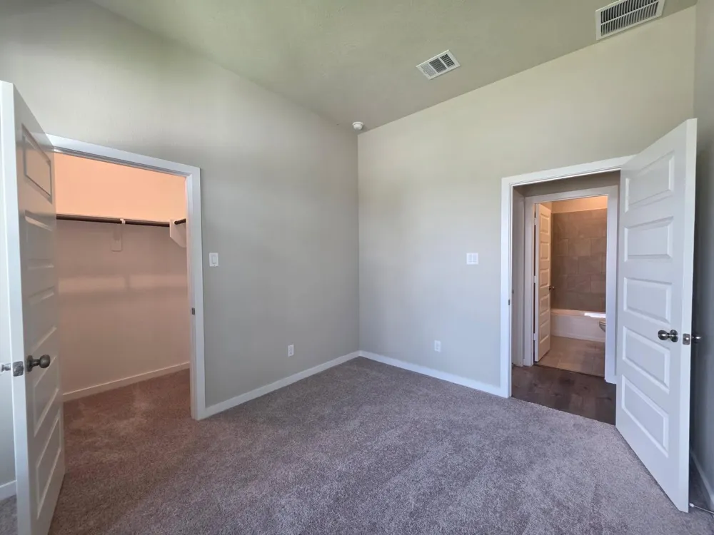 1497 Lake Ridge Drive Brenham, TX 77833