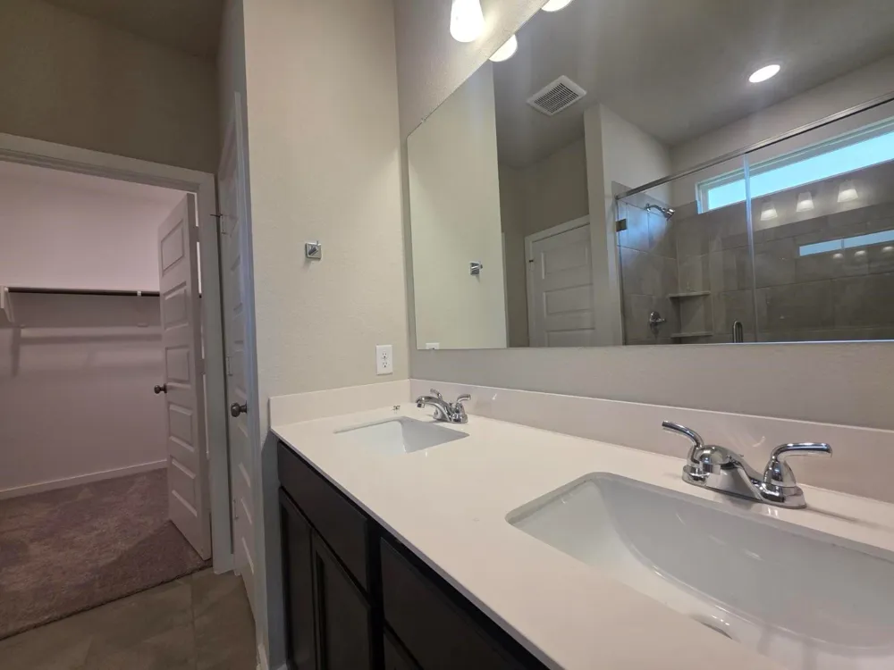 1497 Lake Ridge Drive Brenham, TX 77833