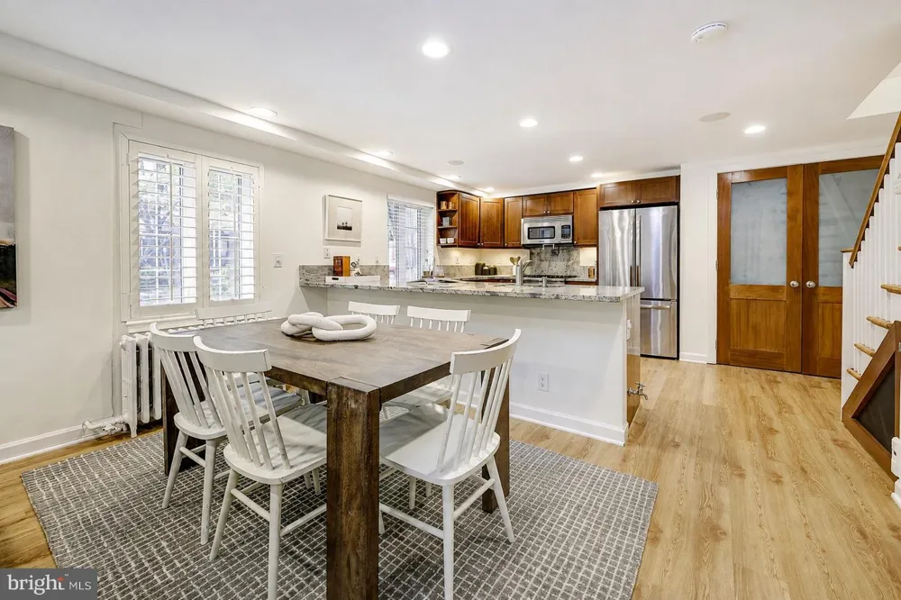 2117 OBSERVATORY PLACE NW Washington, DC 20007