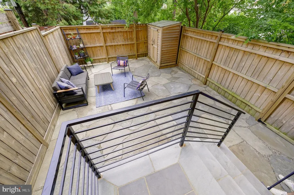 2117 OBSERVATORY PLACE NW Washington, DC 20007