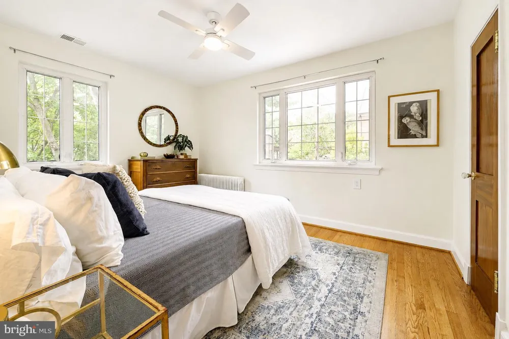 2117 OBSERVATORY PLACE NW Washington, DC 20007
