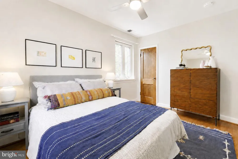 2117 OBSERVATORY PLACE NW Washington, DC 20007