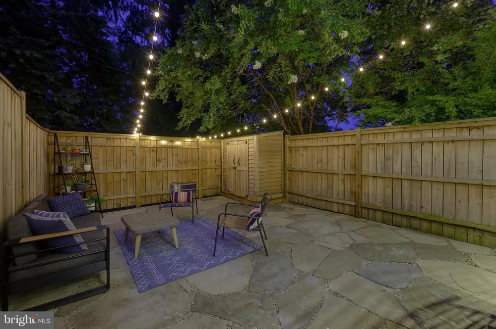 2117 OBSERVATORY PLACE NW Washington, DC 20007