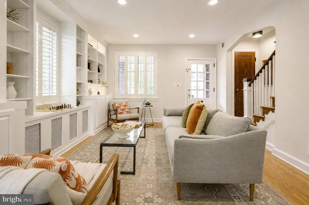2117 OBSERVATORY PLACE NW Washington, DC 20007