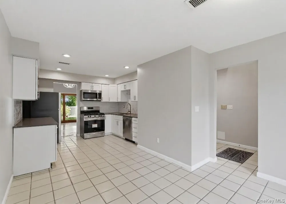 4 Trevor Lake Drive Congers, NY 10920