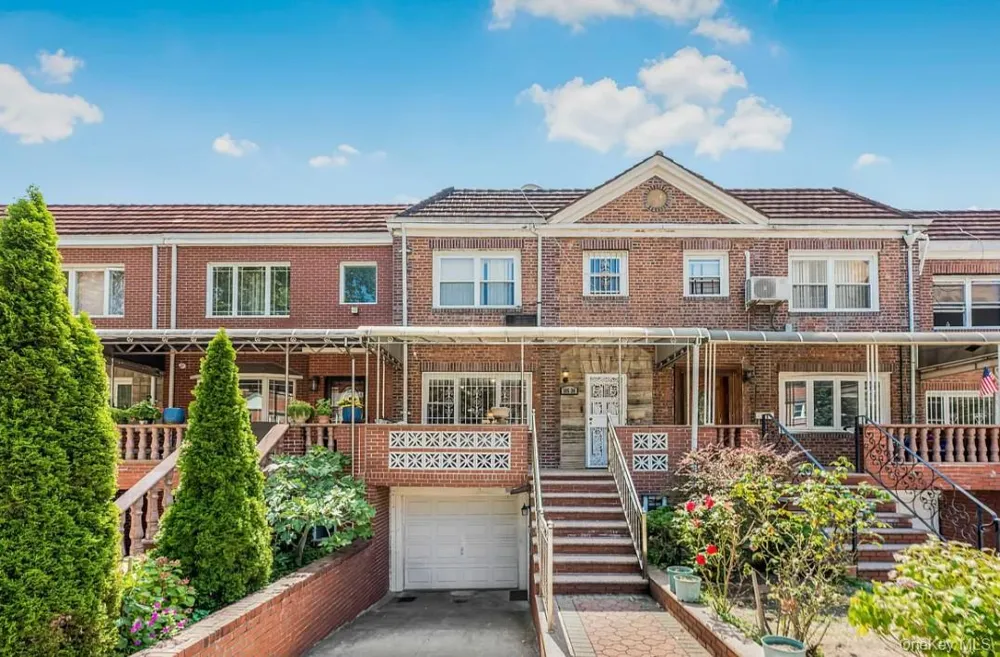 10538 65th Road Forest Hills, NY 11375