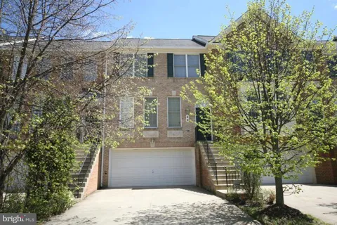 60 CALABASH COURT