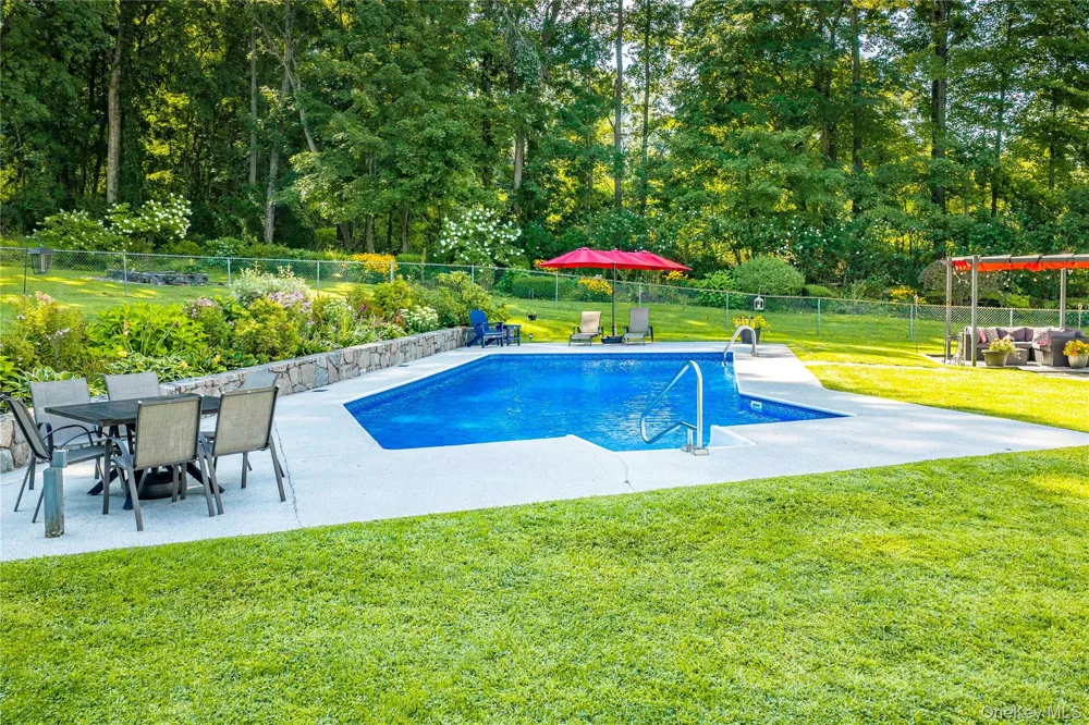 140 Hurds Corners Road Pawling, NY 12564