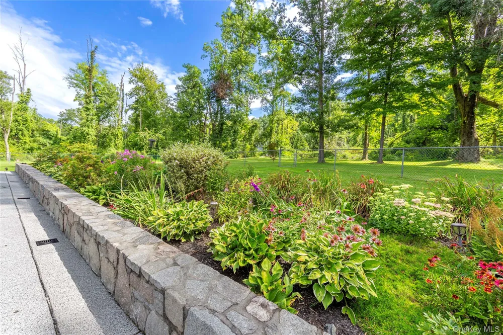 140 Hurds Corners Road Pawling, NY 12564