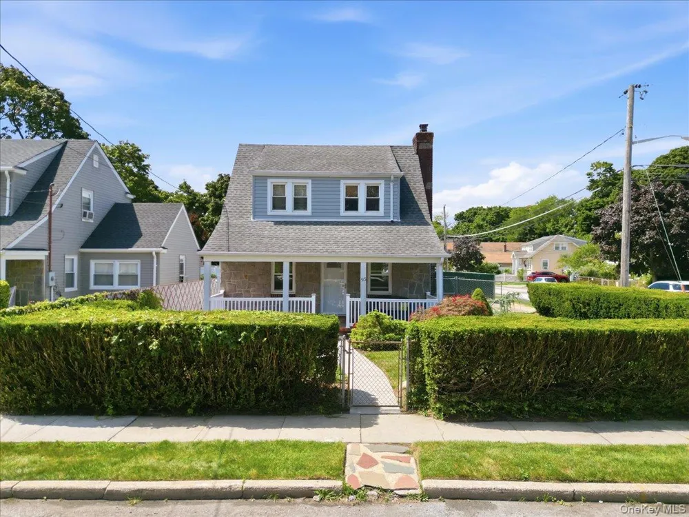 95 Union Street Freeport, NY 11520
