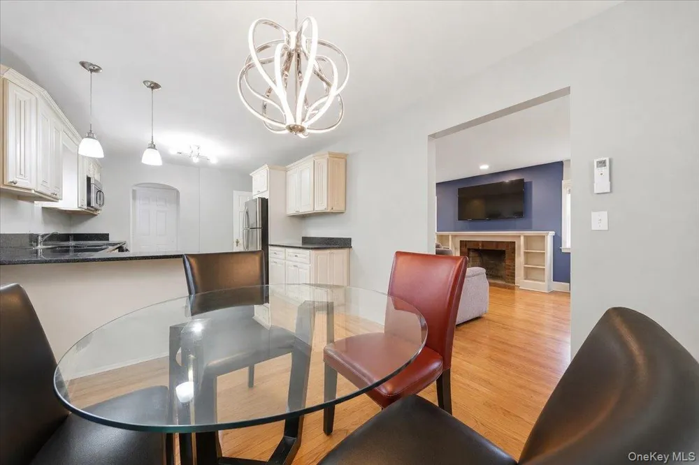 95 Union Street Freeport, NY 11520