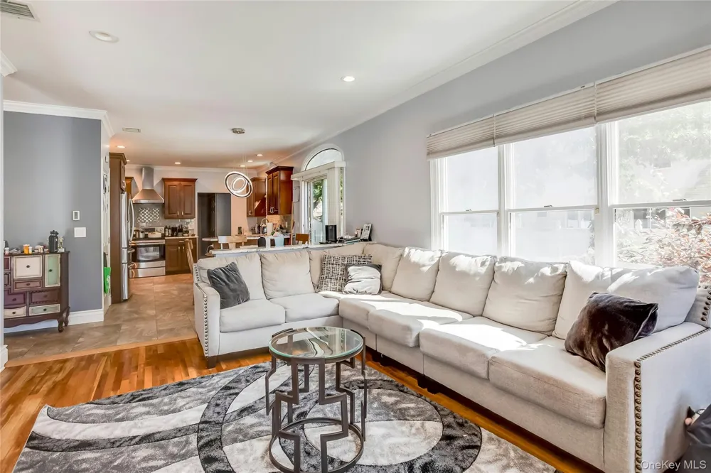 11 Raphael Boulevard Nesconset, NY 11767