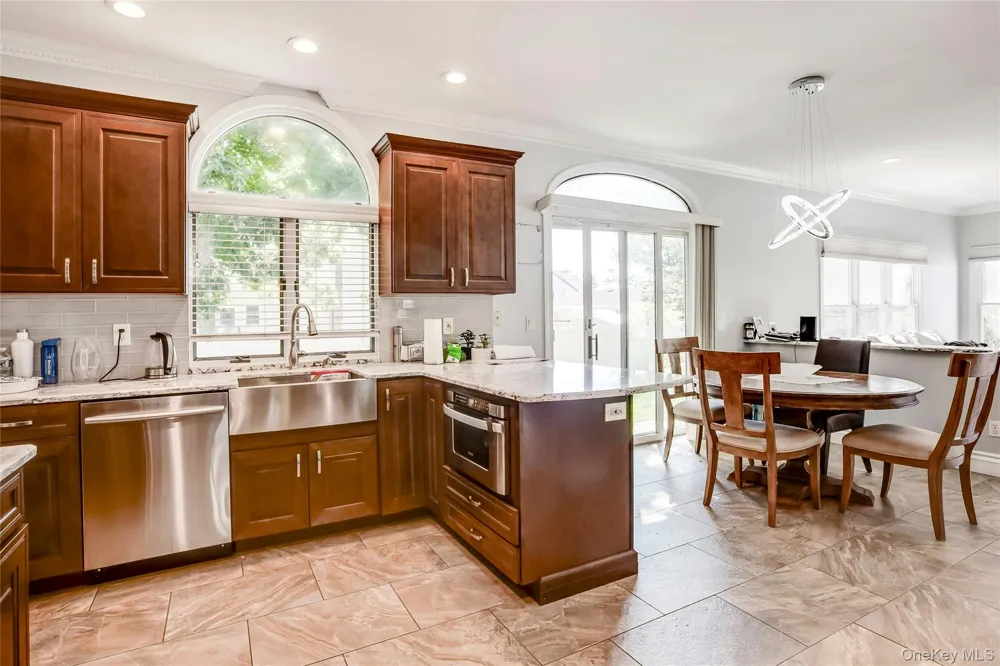 11 Raphael Boulevard Nesconset, NY 11767