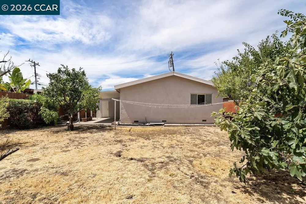 3267 William Way Pittsburg, CA 94565