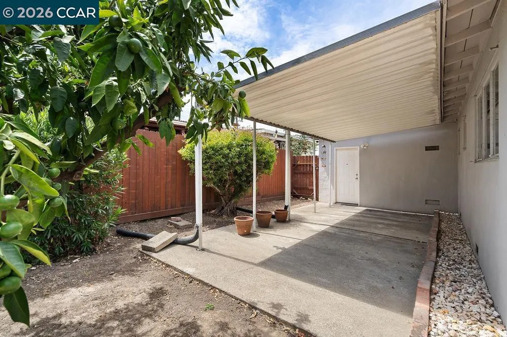 3267 William Way Pittsburg, CA 94565