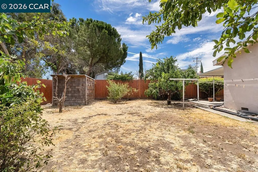 3267 William Way Pittsburg, CA 94565
