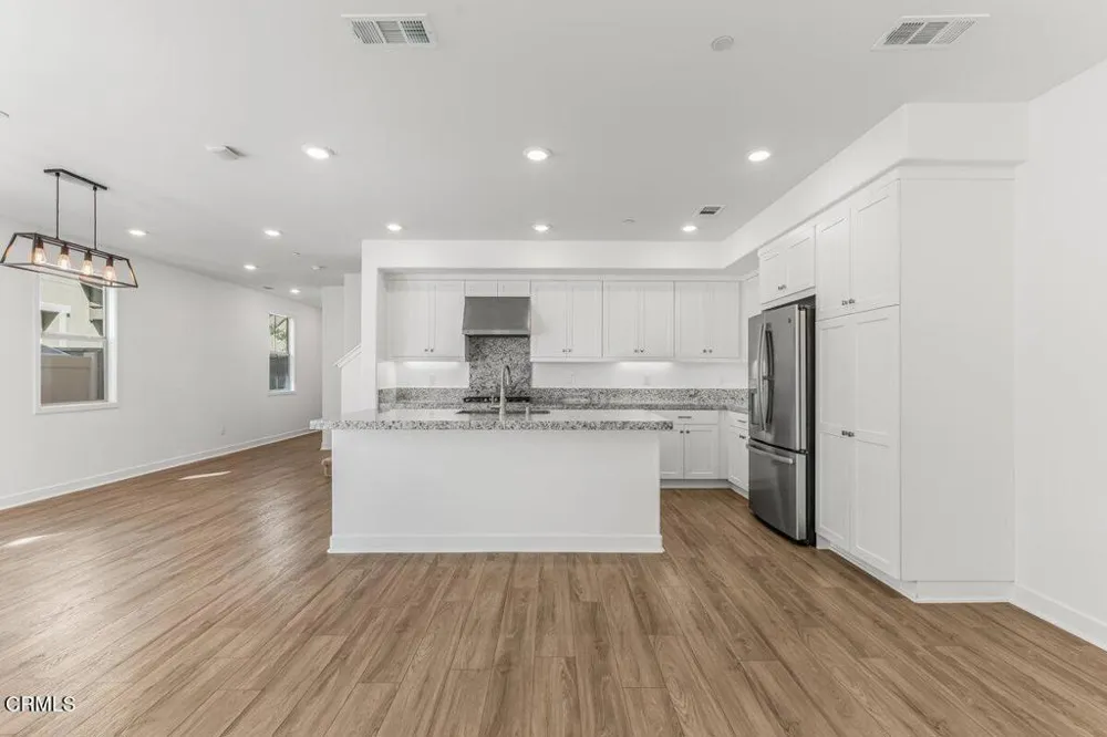1994 Pomegranate Street Santa Paula, CA 93060