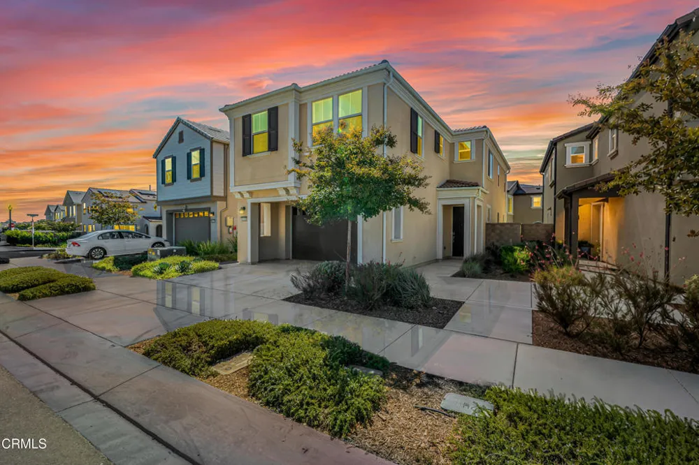 1994 Pomegranate Street Santa Paula, CA 93060