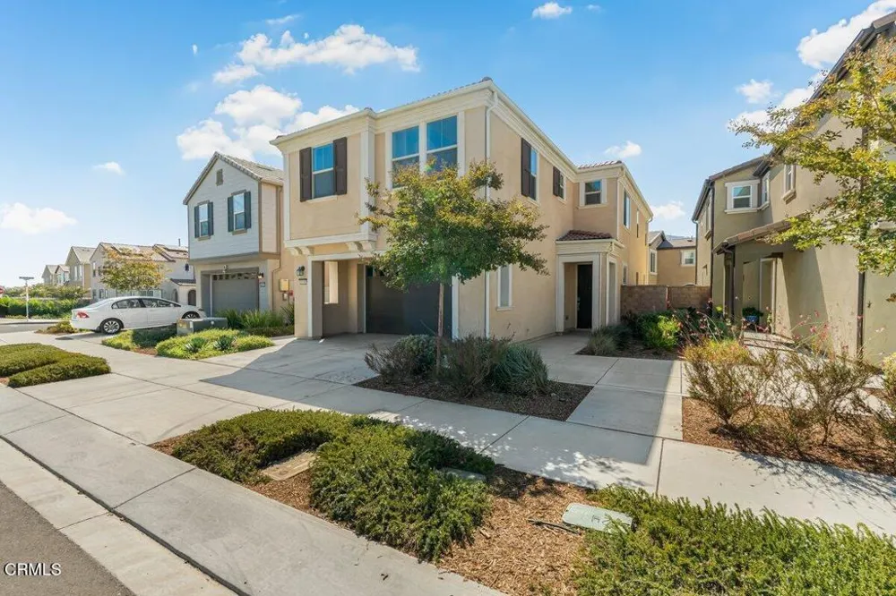 1994 Pomegranate Street Santa Paula, CA 93060