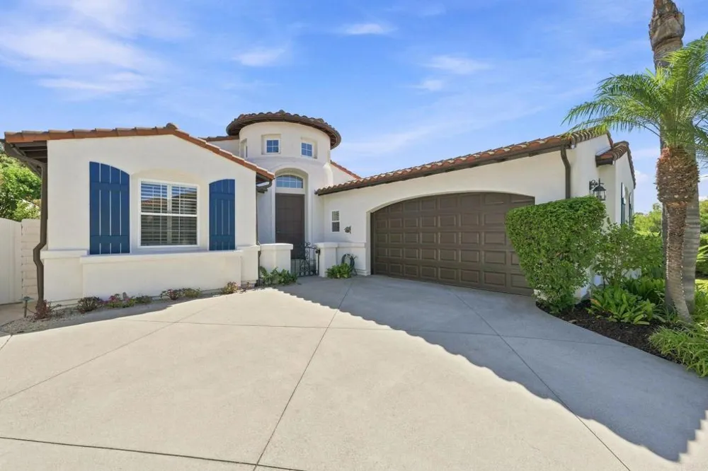 1745 Hummingbird Road Carlsbad, CA 92011