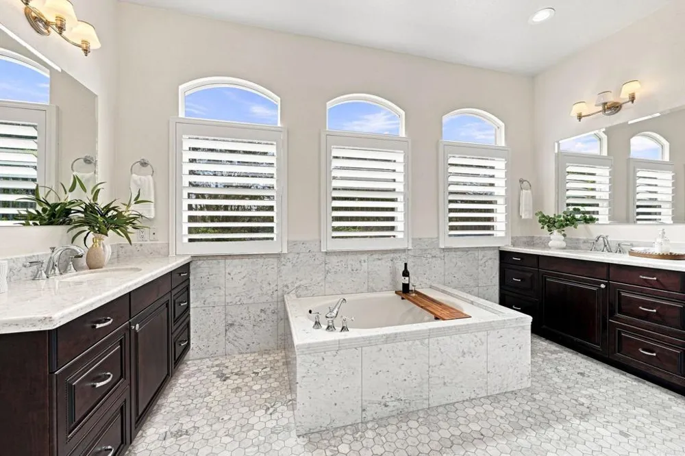 1745 Hummingbird Road Carlsbad, CA 92011
