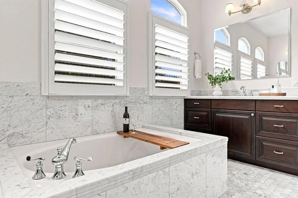 1745 Hummingbird Road Carlsbad, CA 92011
