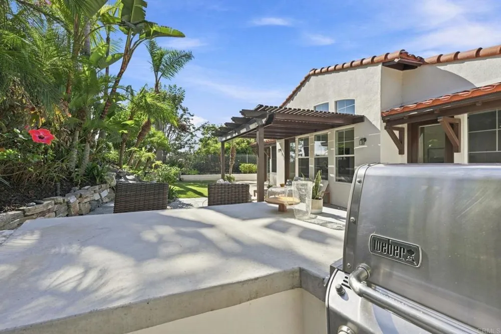 1745 Hummingbird Road Carlsbad, CA 92011