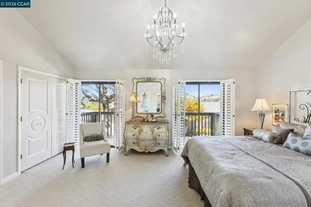 1792 Saint Andrews Dr Moraga, CA 94556