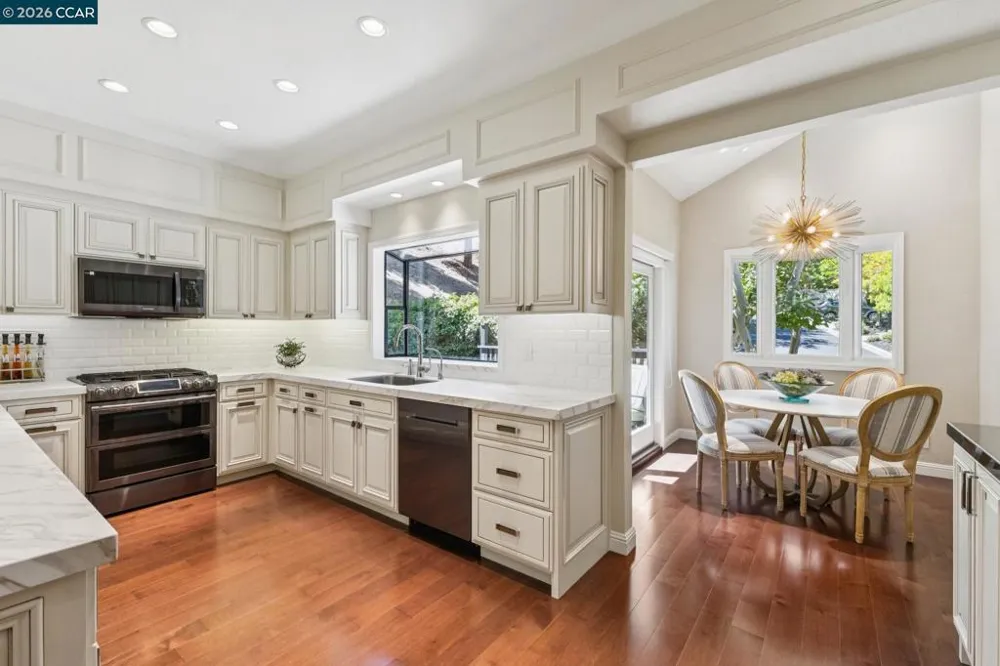 1792 Saint Andrews Dr Moraga, CA 94556