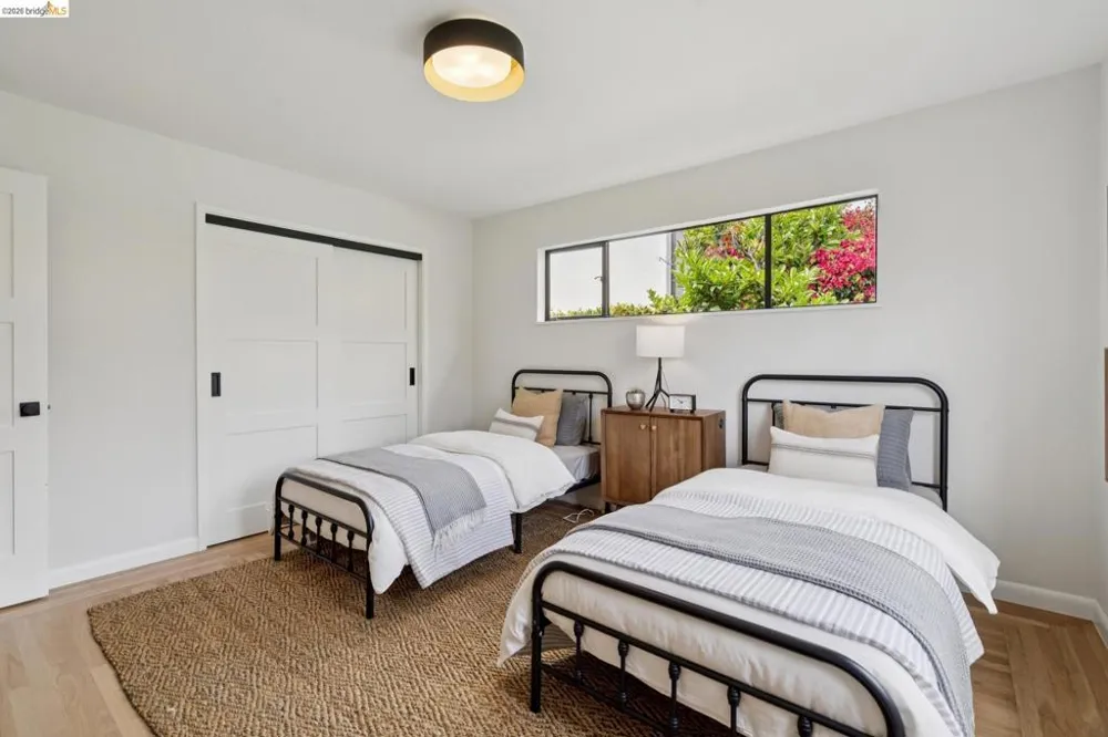 29 Vista Avenue Piedmont, CA 94611
