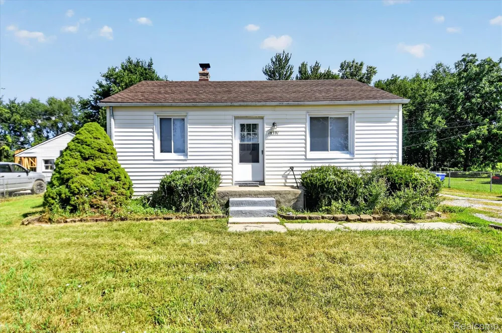 18391 Masonic Fraser City, MI 48026