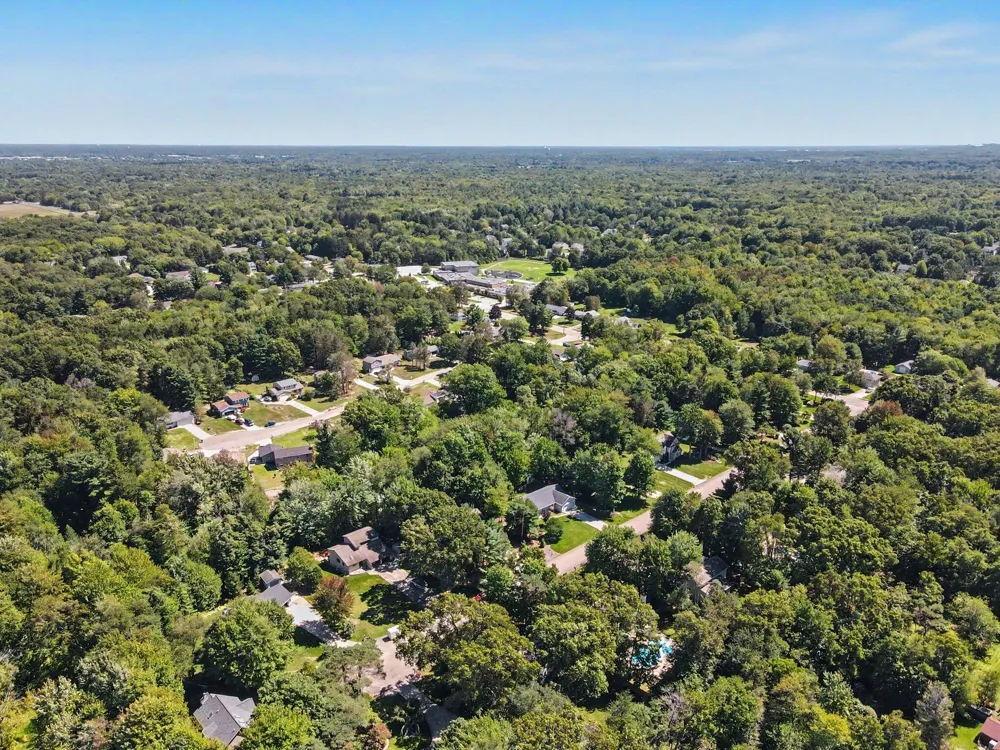 5071 Shady Creek Drive Norton Shores City, MI 49441