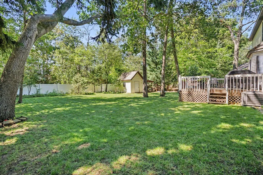 5071 Shady Creek Drive Norton Shores City, MI 49441