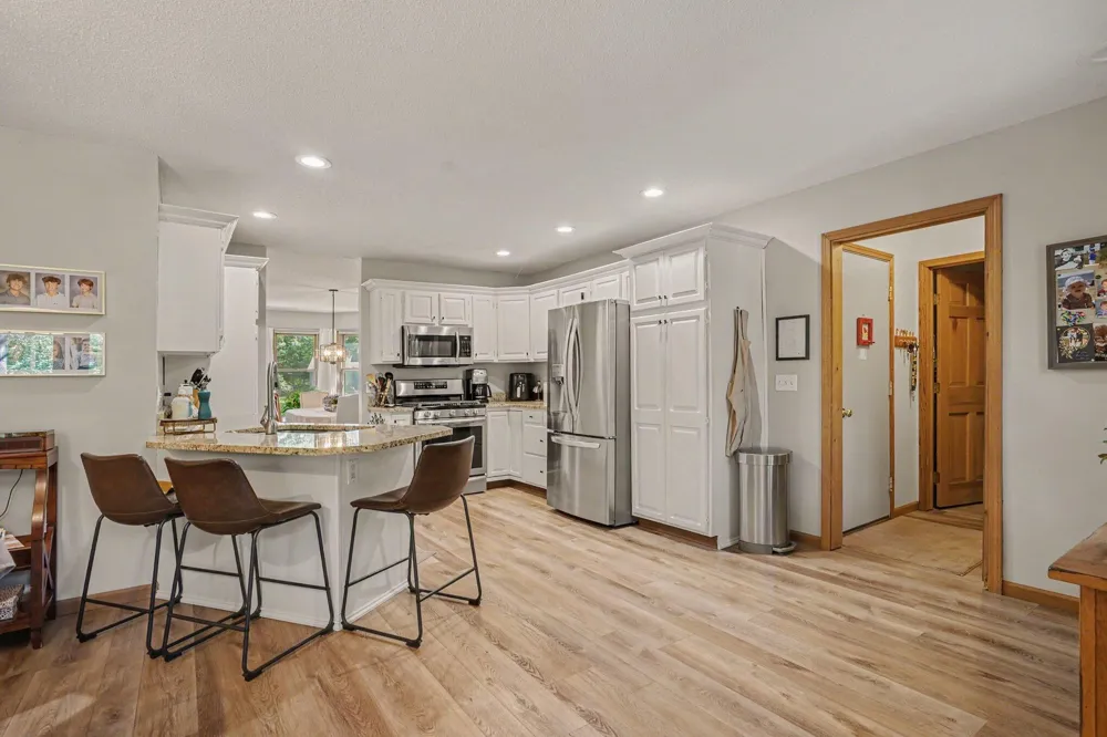 5071 Shady Creek Drive Norton Shores City, MI 49441