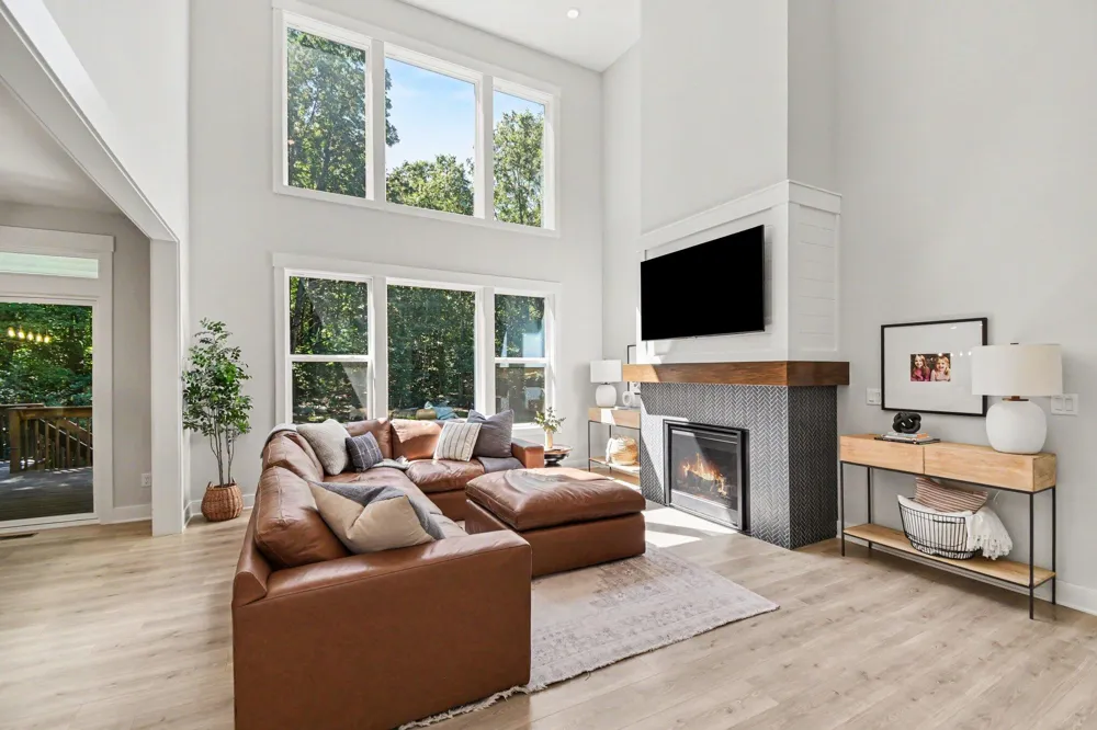 8802 Lapham Drive NE Algoma Township, MI 49341