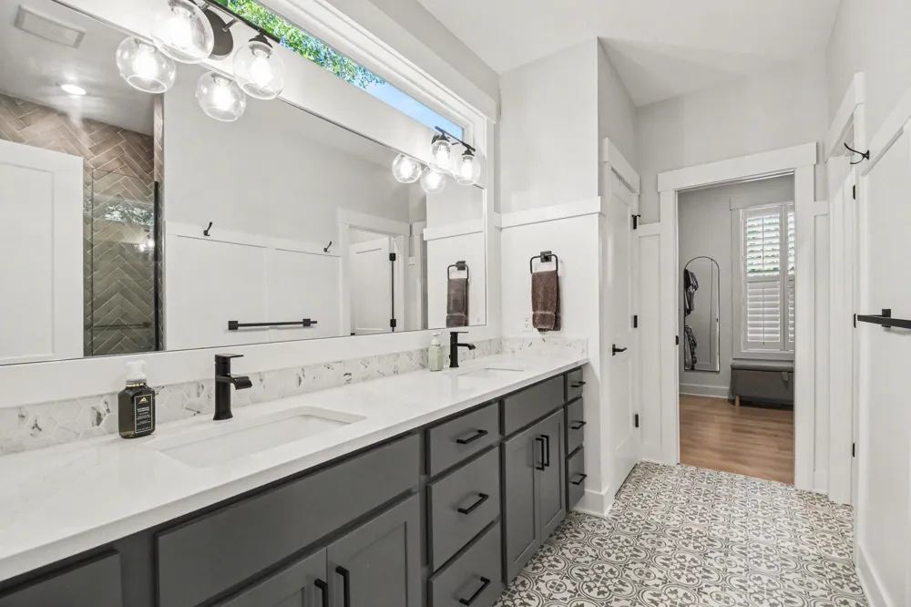 8802 Lapham Drive NE Algoma Township, MI 49341
