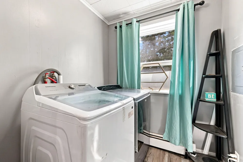 7531 County Farm Road Eureka Township, MI 48838