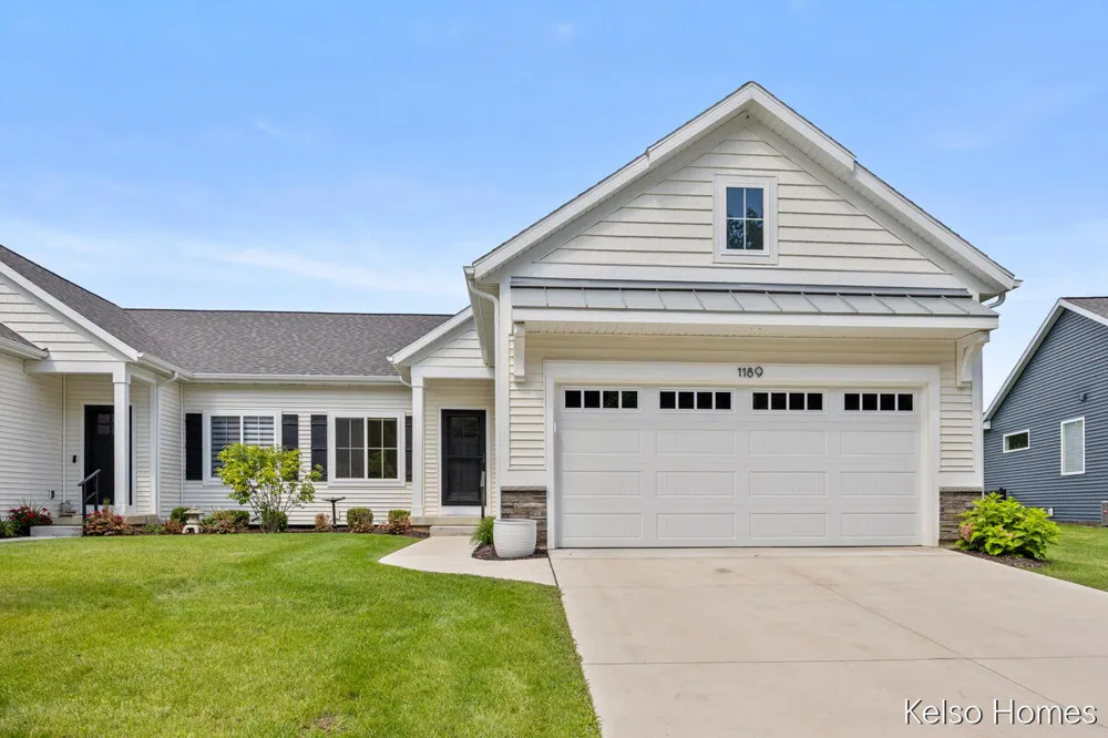 1189 Gleneagle Trail #37 Georgetown Charter Township, MI 49426