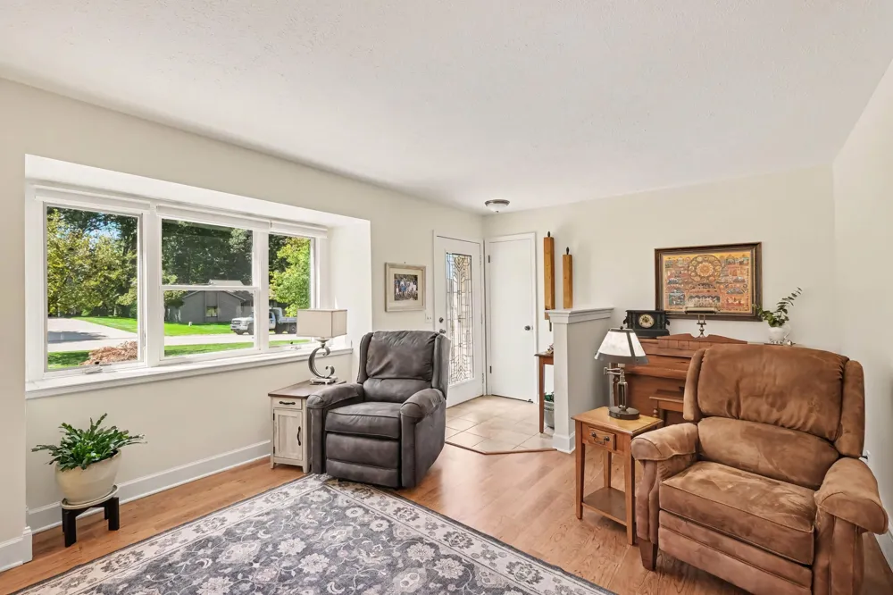 5880 Edajean Ridge Drive NE Plainfield Charter Township, MI 49321
