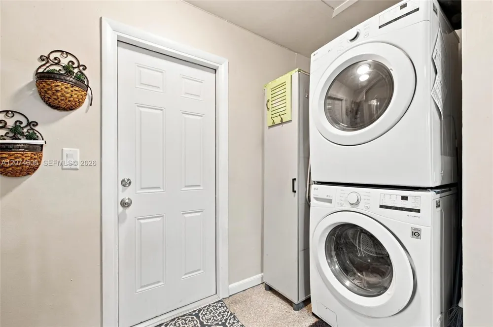 1540 NE 34th St Pompano Beach, FL 33064
