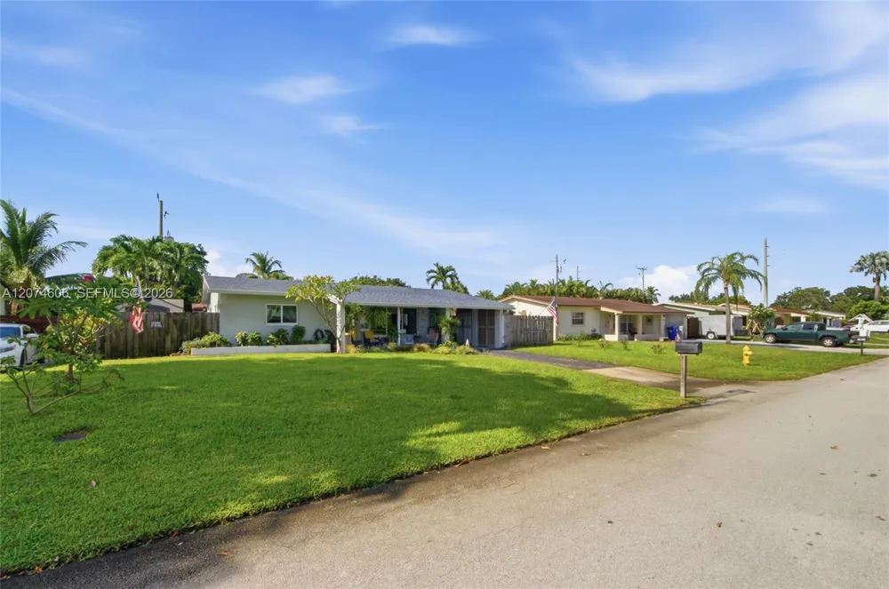 1540 NE 34th St Pompano Beach, FL 33064