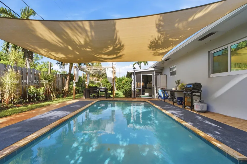 1540 NE 34th St Pompano Beach, FL 33064