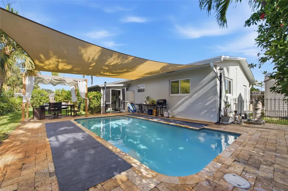 1540 NE 34th St Pompano Beach, FL 33064