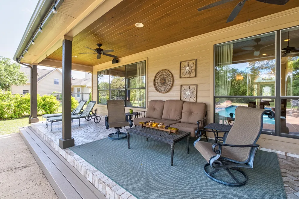 416 Shadywood Lane Dripping Springs, TX 78620