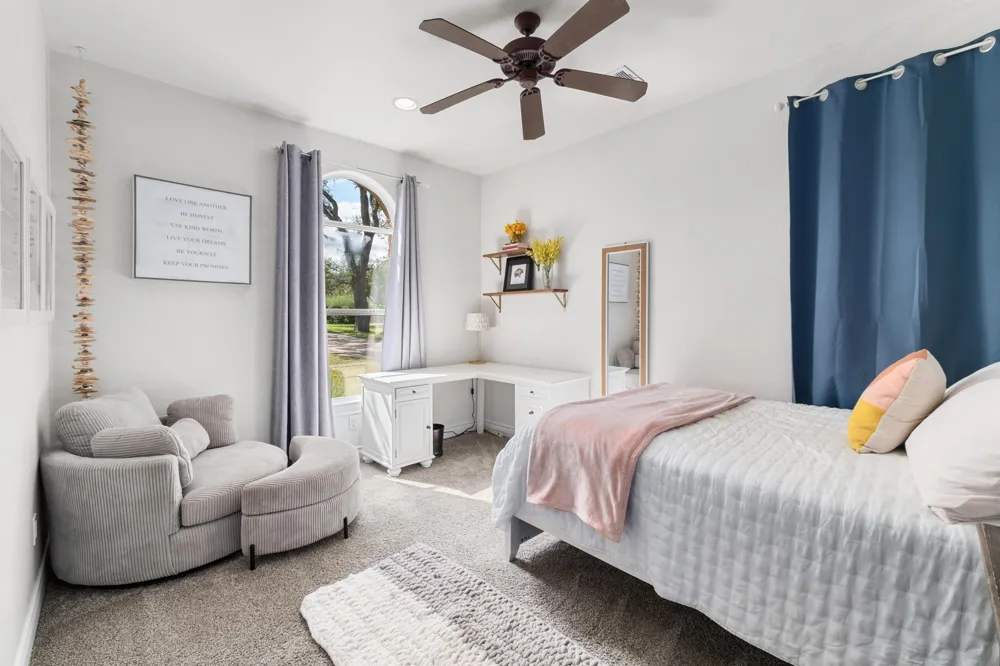 416 Shadywood Lane Dripping Springs, TX 78620