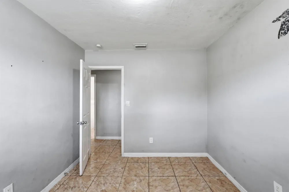 3100 SW 33rd Avenue West Park, FL 33023