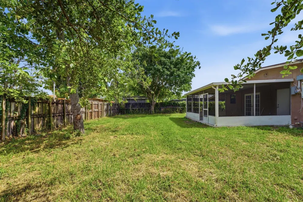3100 SW 33rd Avenue West Park, FL 33023